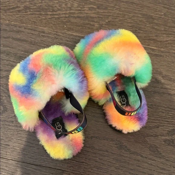 UGG shearling tie dye slippers size 8 - Picture 2 of 3